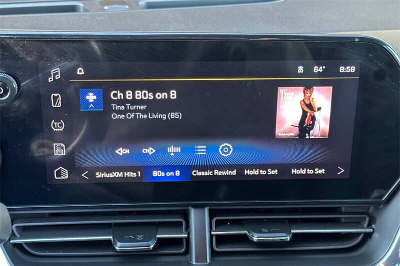 2025 Chevrolet Trax RS