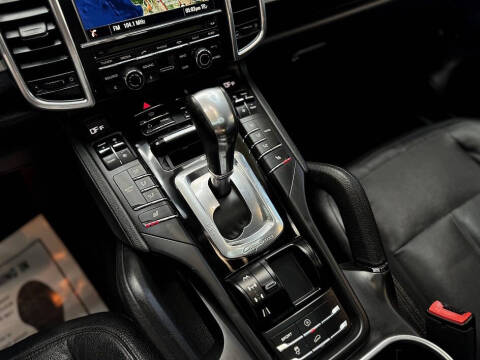 2013 Porsche Cayenne