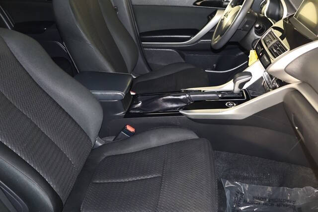 2018 Mitsubishi Eclipse Cross LE