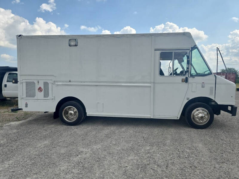 2015 Freightliner MT45 Chassis