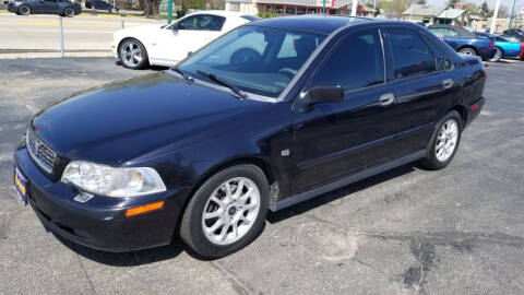 2003 Volvo S40 for sale at Advantage Auto Sales & Imports Inc in Loves Park IL