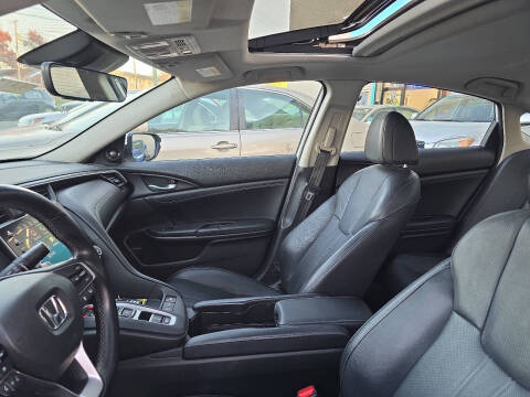 2019 Honda Insight Touring