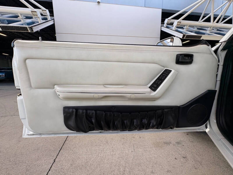 1993 Ford Mustang LX 5.0