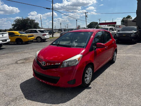 2014 Toyota Yaris 5-Door L