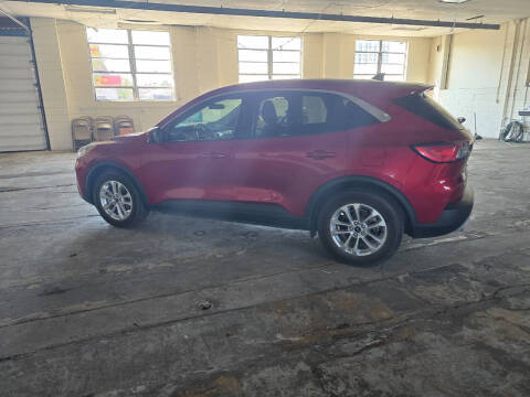 2020 Ford Escape SE