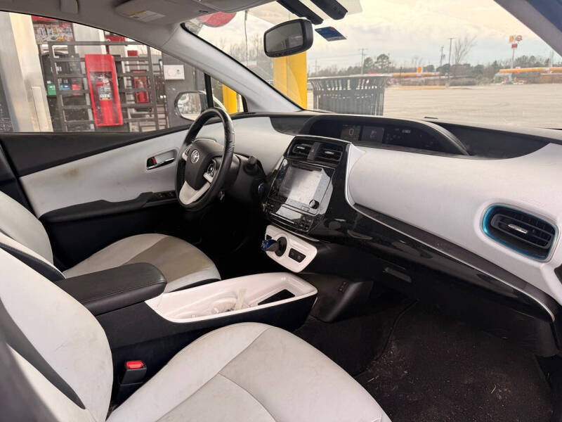 2016 Toyota Prius Four