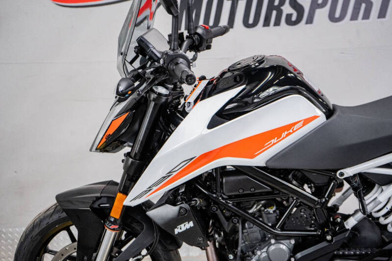 2022 KTM 390 Duke