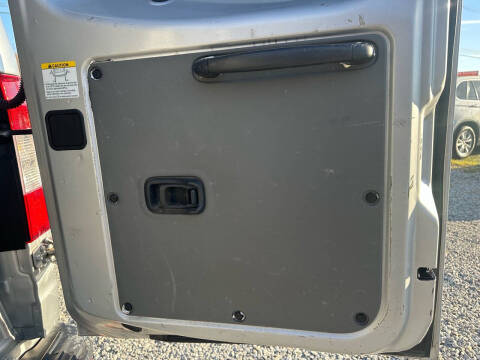 2012 Nissan NV 2500 HD SV