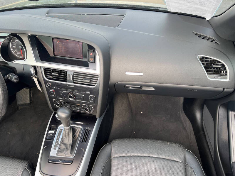 2011 Audi A5 2.0T quattro Premium Plus