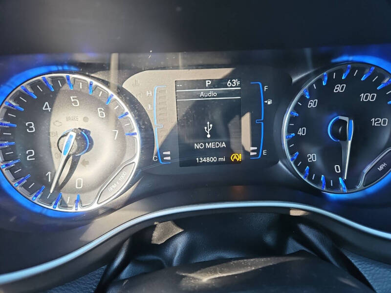 2020 Chrysler Pacifica Touring L