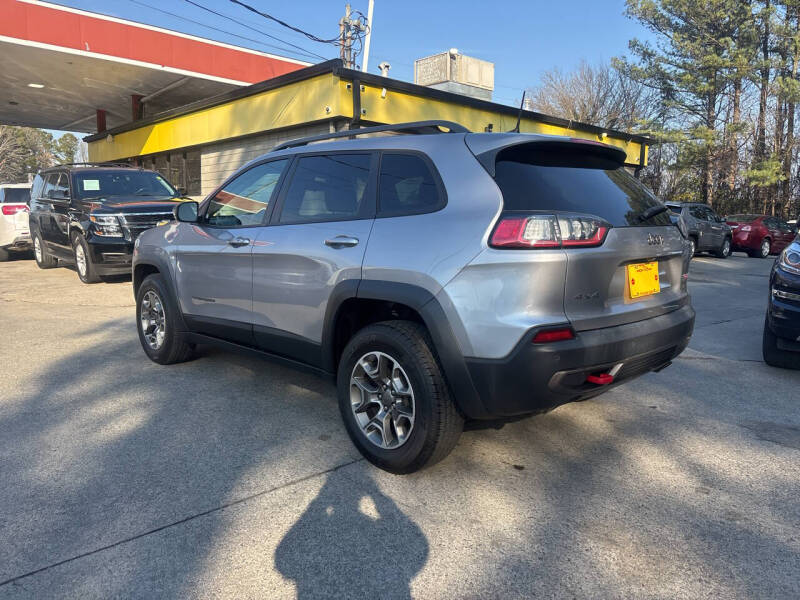 2020 Jeep Cherokee Trailhawk