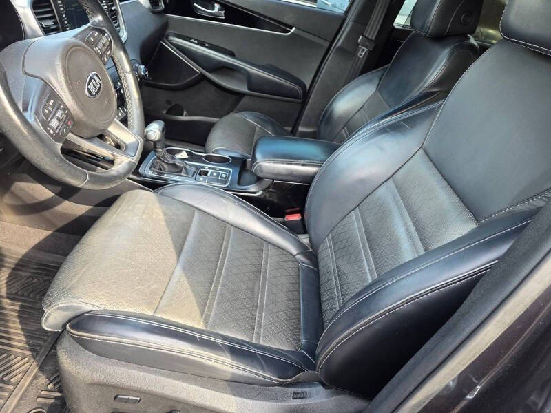 2017 Kia Sorento SX Limited V6