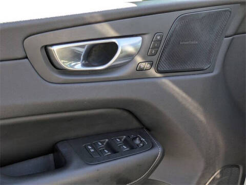 2021 Volvo XC60 T5 Inscription