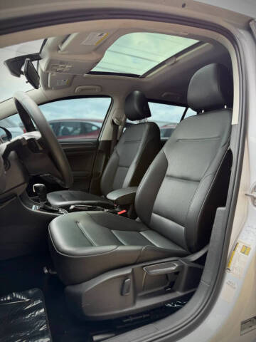 2021 Volkswagen Golf TSI
