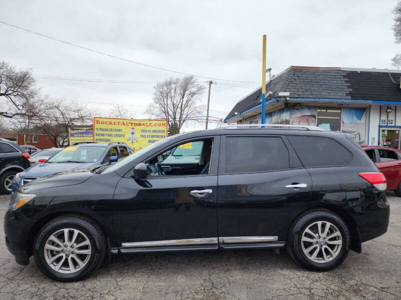 2015 Nissan Pathfinder for sale at ROCKET AUTO SALES in Chicago IL