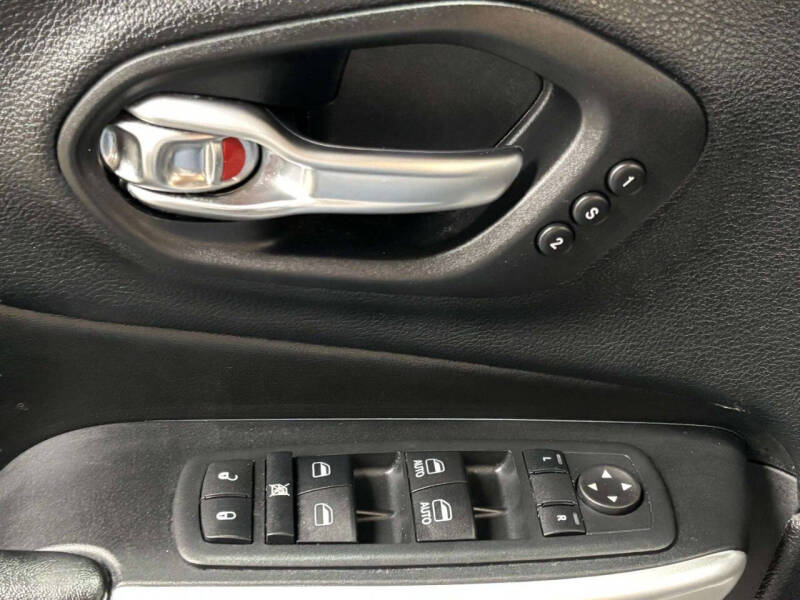 2017 Jeep Cherokee Trailhawk
