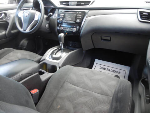 2015 Nissan Rogue SV