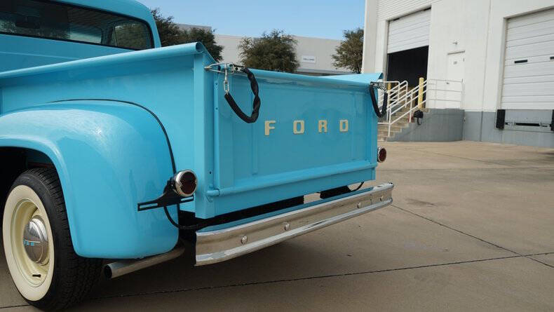 1953 Ford F-100