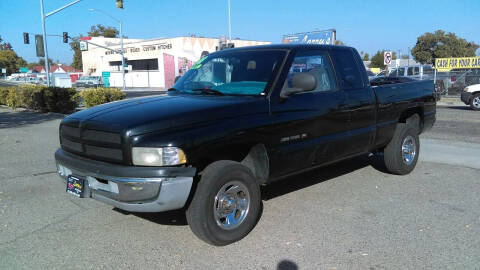 2000 Dodge Ram Pickup 1500 for sale at Larry's Auto Sales Inc. in Fresno CA