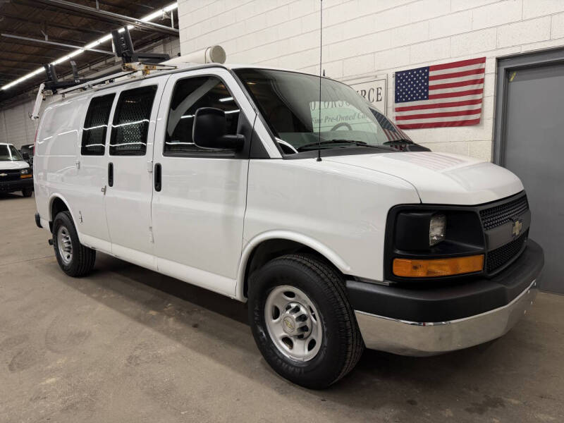 2014 Chevrolet Express Cargo Work Van's photo