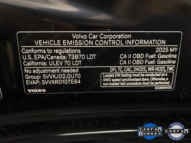 2025 Volvo XC40 B5 Plus Bright Theme