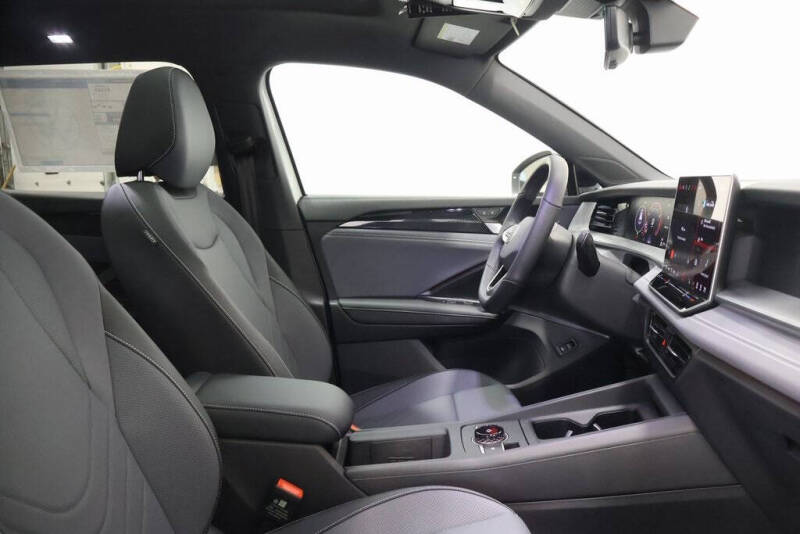 2026 Volkswagen Tiguan SE R-Line Black 4Motion