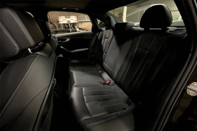 2023 Audi A4 quattro S line Prem Plus 45 TFSI