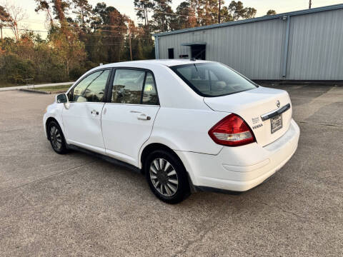 2009 Nissan Versa 1.8 S
