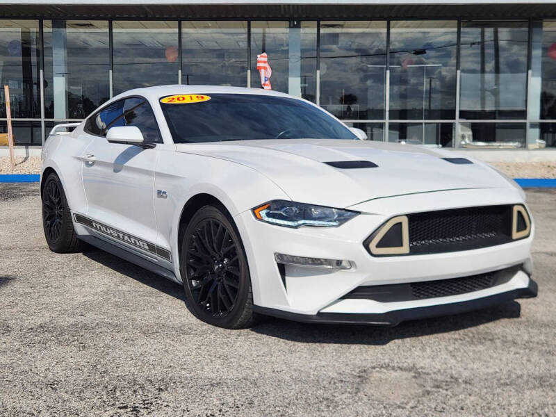 2019 Ford Mustang