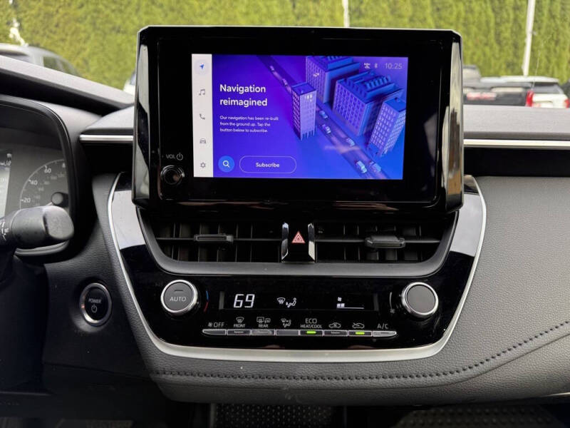 2023 Toyota Corolla Hybrid SE