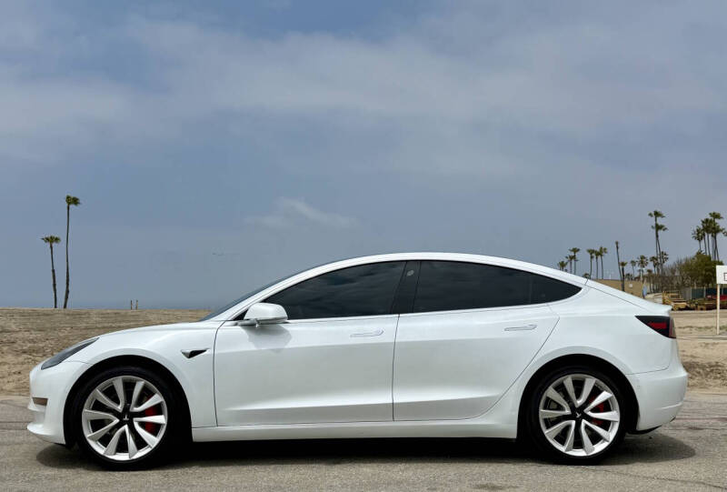 2020 Tesla Model 3 Standard Range Plus