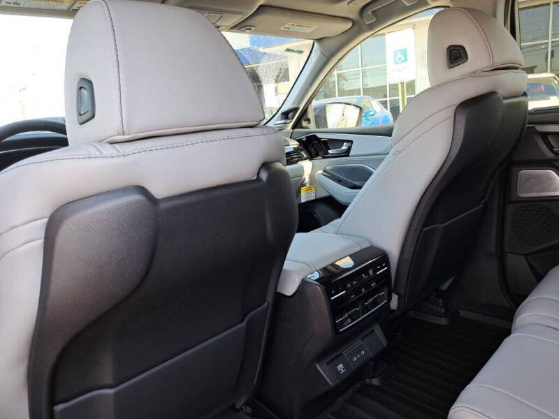 2026 Acura MDX w/Tech