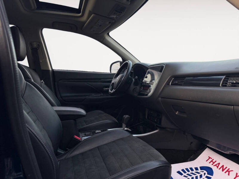 2019 Mitsubishi Outlander SE