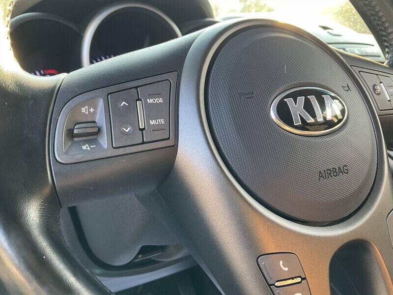 2013 Kia Soul +