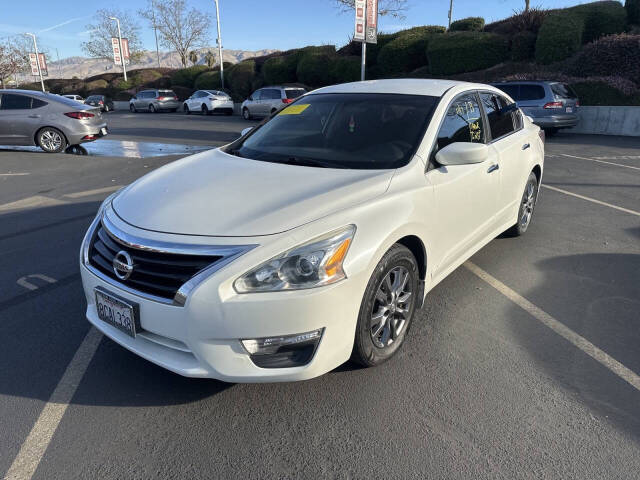 2015 Nissan Altima for sale at Envision Toyota of Milpitas in Milpitas, CA