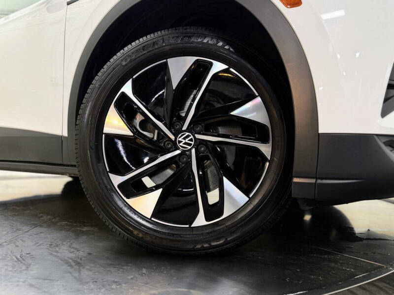 2022 Volkswagen ID.4 Pro