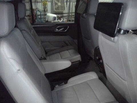 2021 Chevrolet Suburban LT