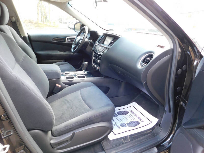 2013 Nissan Pathfinder SV