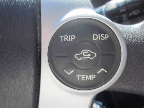 2010 Toyota Prius III