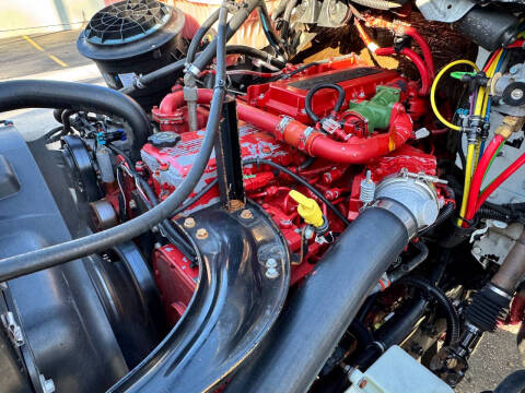 2017 Freightliner M2 106