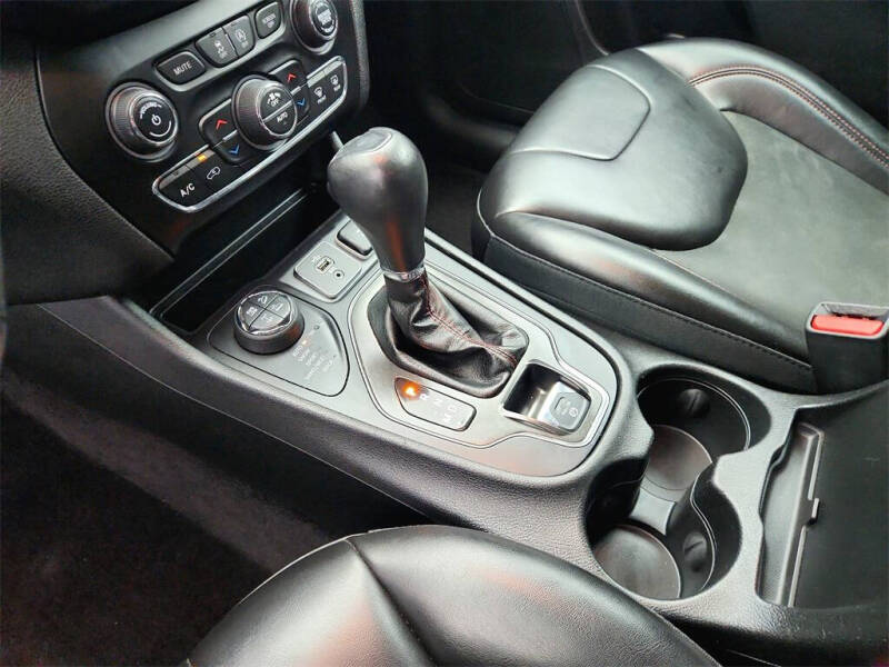 2019 Jeep Cherokee Trailhawk