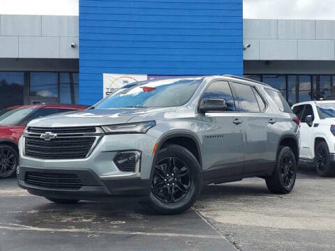 2023 Chevrolet Traverse LS