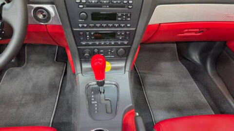 2002 Ford Thunderbird Deluxe