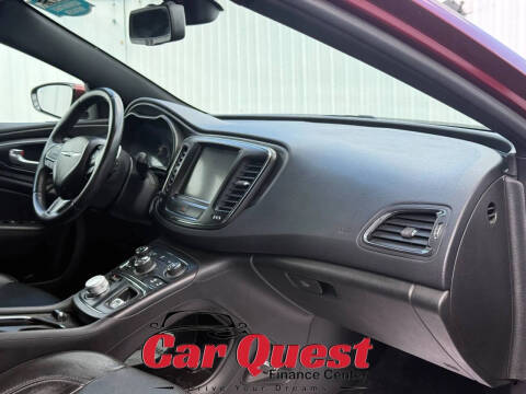 2016 Chrysler 200