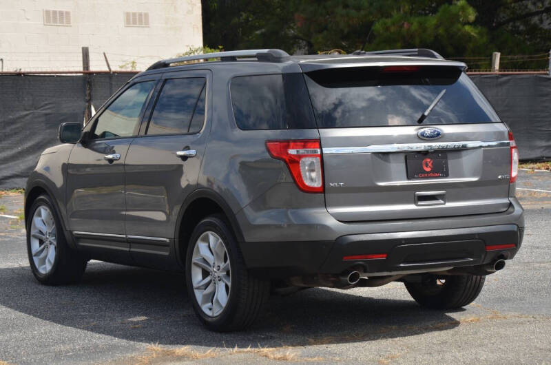 2011 Ford Explorer XLT