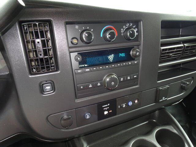 2024 Chevrolet Express 2500