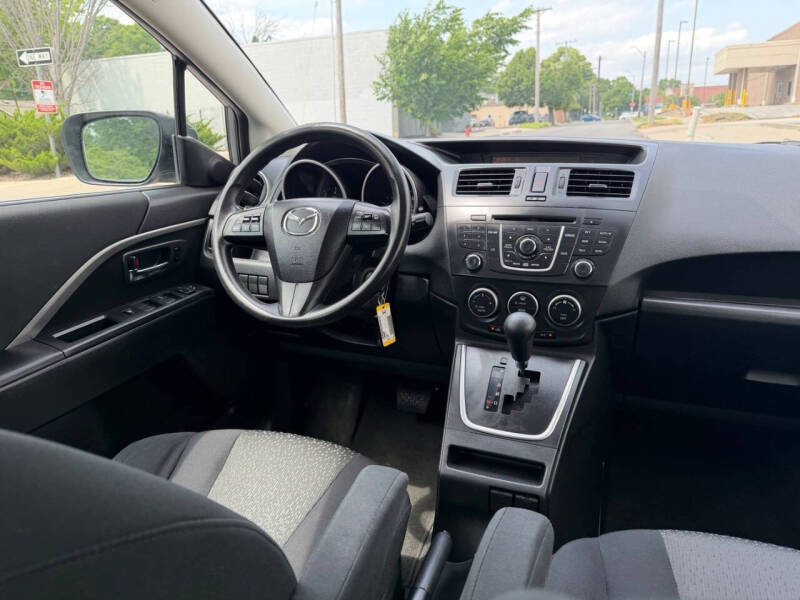 2012 Mazda MAZDA5 Sport
