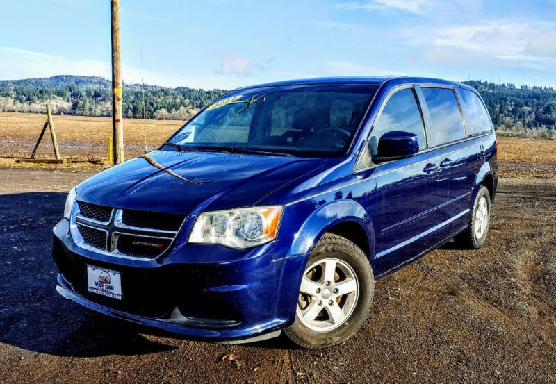 2013 Dodge Grand Caravan for sale at M AND S CAR SALES LLC in Independence OR