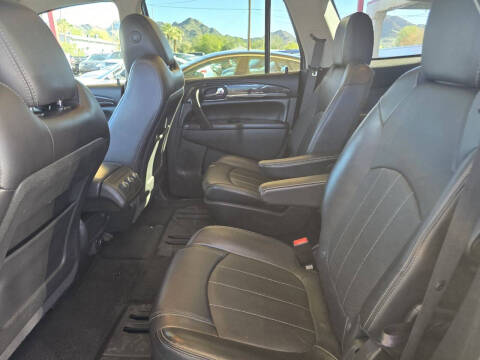 2017 Buick Enclave Leather