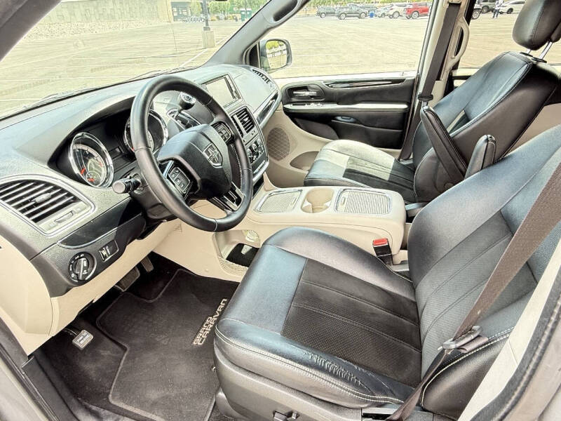2017 Dodge Grand Caravan SXT